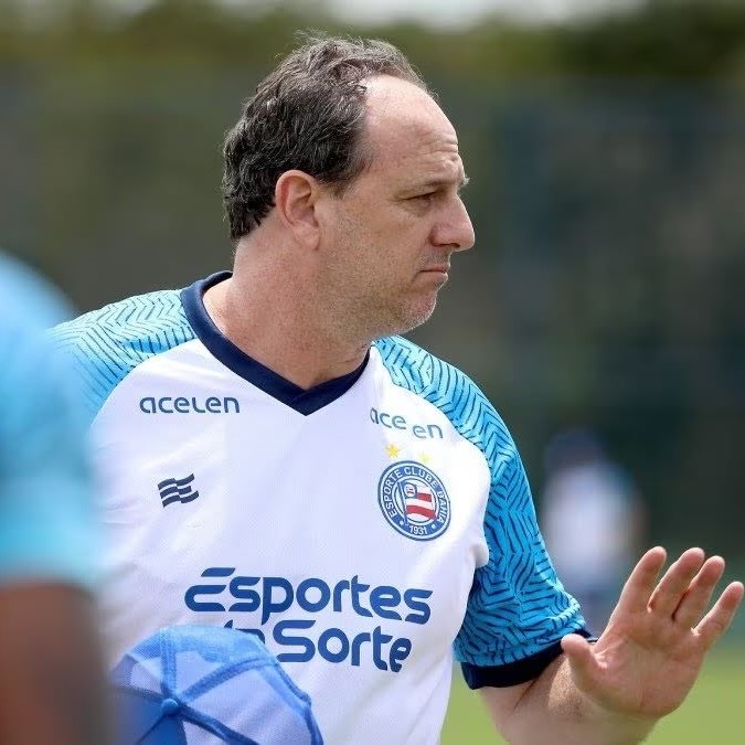 Ceni Acknowledges Bahia's Decline in Form but Defends Goalkeeper Marcos Felipe