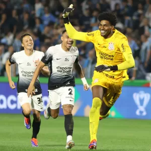 Corinthians Wins on Penalties Against Grêmio and Advances in Copa do Brasil