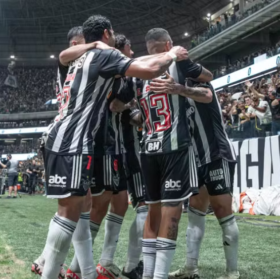 Atlético-MG defeats Vasco and needs a draw to qualify.