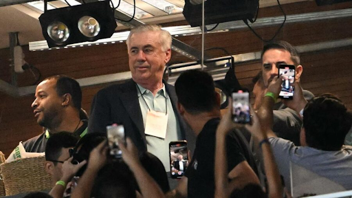 Ancelotti, Vini Jr., Paquetá and more: the illustrious guests at Flamengo's Libertadores game