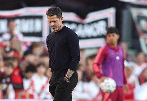 Boca fires coach after defeat to River; former Atlético player is considered for the position