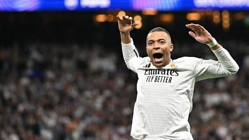 Real Madrid almost got into trouble, but beat Celta and remain in the fight for the La Liga title