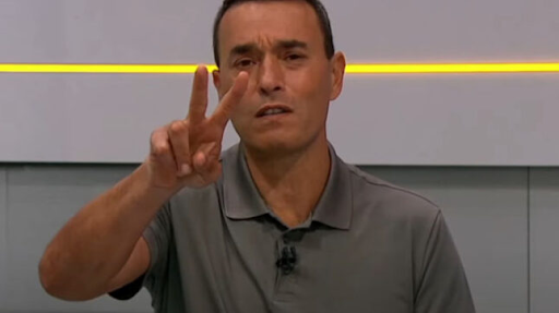 André Rizek is criticized by a fan and says: ‘It’s just news’