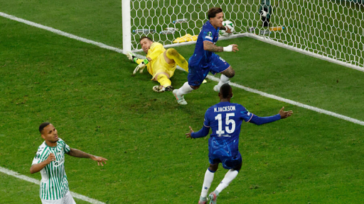 Chelsea prevails, thrashes Betis and is the Conference League champion