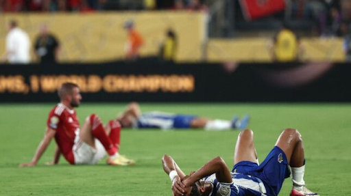 Porto draw with Al Ahly in an eight-goal game and fall in the first phase of the World Cup