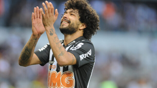 Atlético: Luan reveals proposal to work with Ronaldinho and revives 'review'