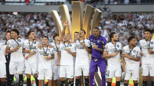 Atlético de Madrid announces the signing of a former Botafogo player