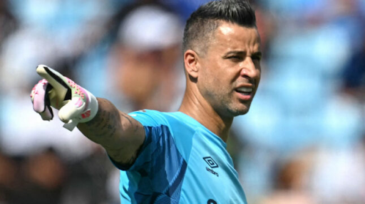 Felipe Melo on Fábio, from Fluminense: ‘Forget about age and take him to the National Team’