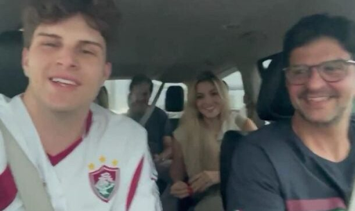 Fluminense fans give rival player's family a lift at the World Cup