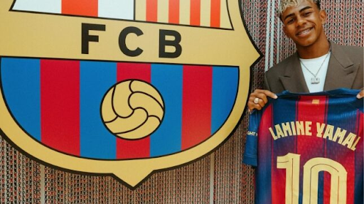 Lamine Yamal will wear Messi's number 10 shirt at Barcelona
