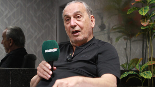 Nelinho chooses the best free kick taker in history: ‘From far away, from close, a shot’