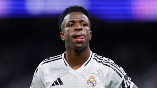 Real Madrid idol explains why Vini Jr should be a substitute against PSG