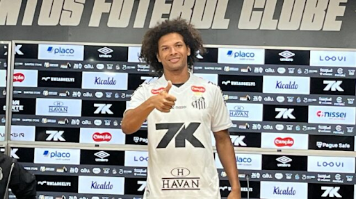 Santos signing Arão reveals he turned down other proposals: ‘Several offers’